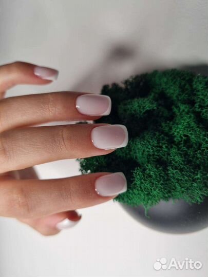 Маникюр,педикюр