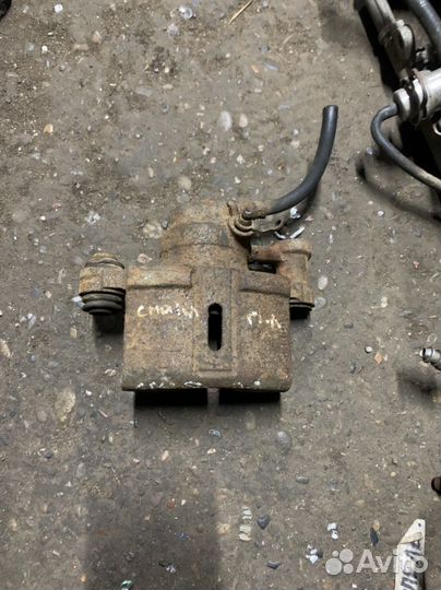 Суппорт передний левый Lifan Smyle