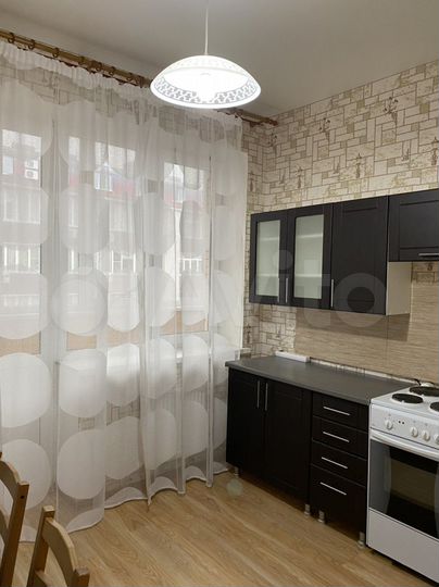 1-к. квартира, 35 м², 4/4 эт.