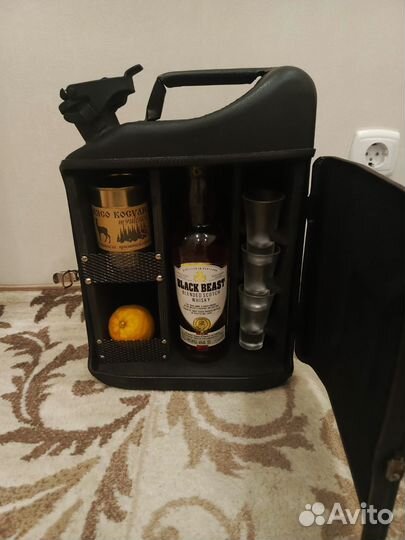 Подарок канистра бар