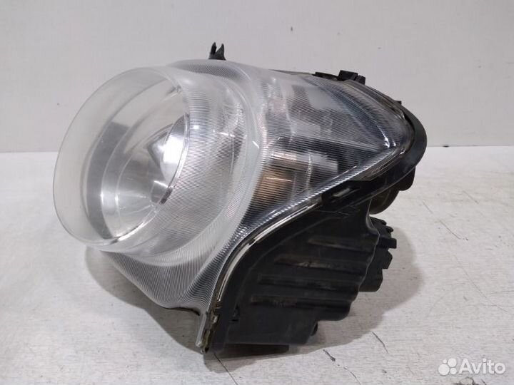 Фара левая Nissan Juke F15 2011