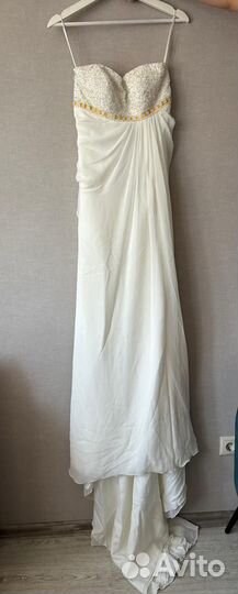 Свадебное платье размер S (44) на шнуровке