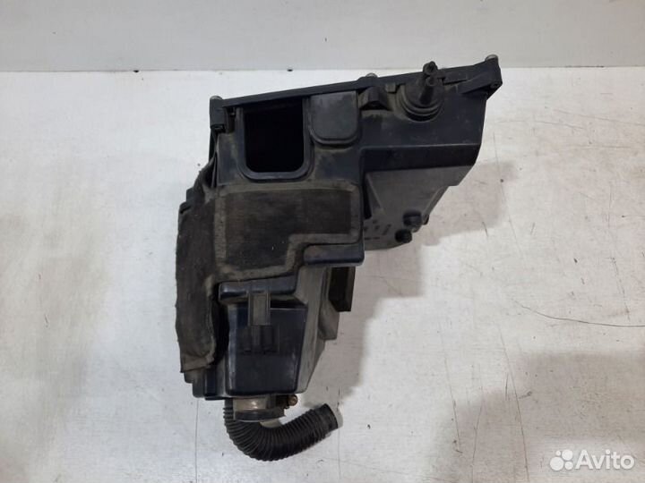 Корпус блока предохранителей передний Land Rover