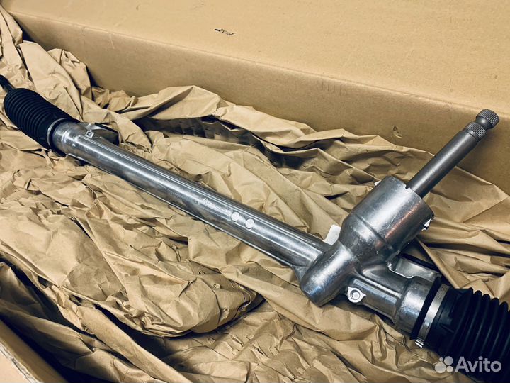 Рулевая рейка Suzuki Swift 4