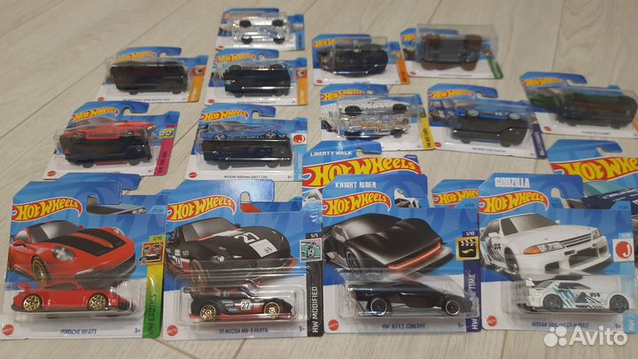 Hot wheels / mercedes 560/delorean/supra/bmw/audi