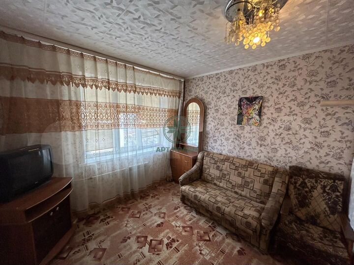 Комната 18 м² в 5-к., 7/9 эт.