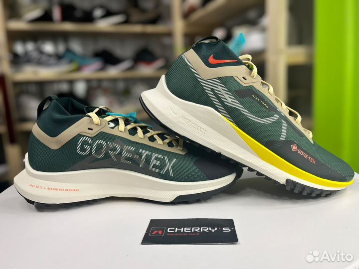 Nike pegasus trail 4 gore tex 42EU оригинал