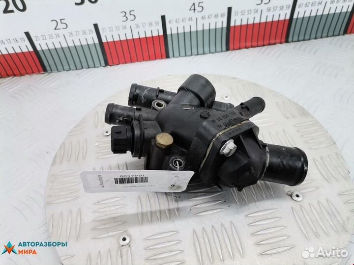 Корпус термостата Volvo S40 рест. 2001 8200065390