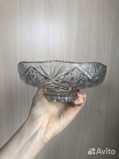 Хрустальная ваза