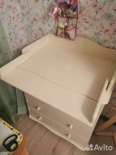 Комод+кроватка+матрас+борта+одеяло+подушка