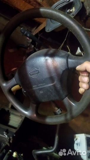 Руль с подушкой подрулевой переключатель нисан