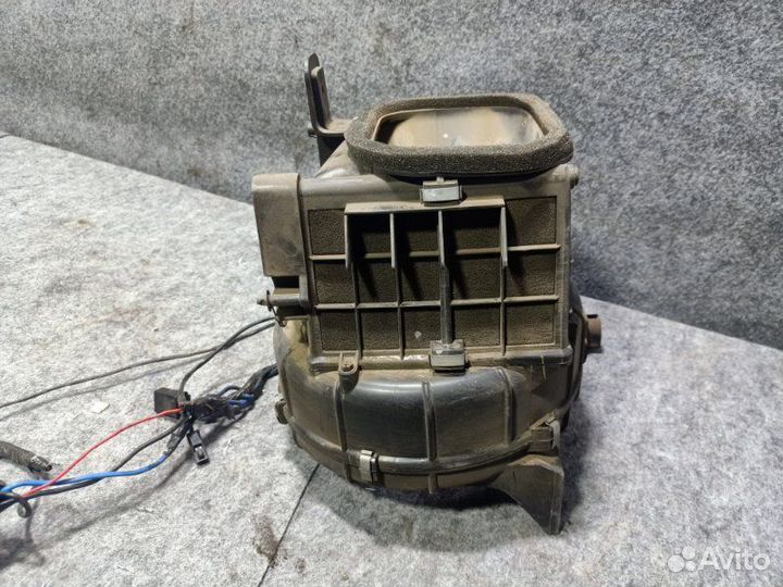 Корпус печки Mazda B-Series UN WL 2006