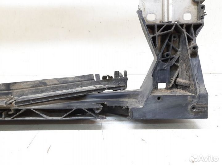 Панель передняя (телевизор) Audi A6 C8 2018-2022