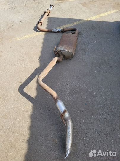 Глушитель в сборе на Nissan Navara