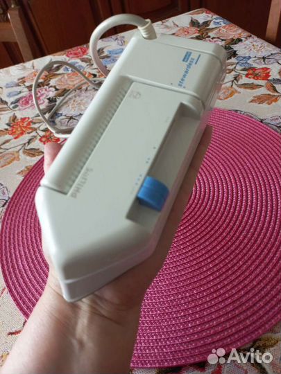 Дорожный маленький утюг 17см