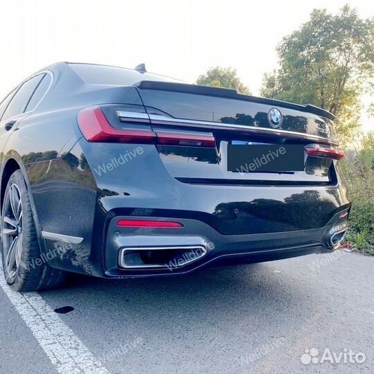 Спойлер BMW 7 G11 G12 стиль М4 черный глянец