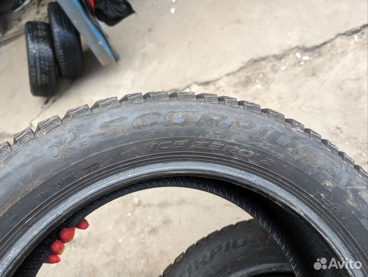 Pirelli Ice Zero 2 225/55 R19 103H