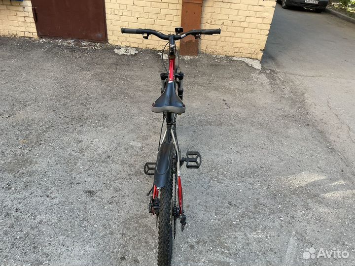 Stels navigator 690