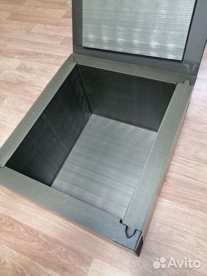 Термоконтейнер (холодильник)