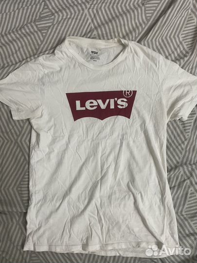 Футболка levis