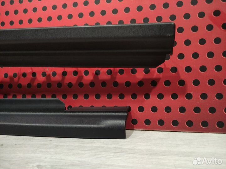 Пластик салазок сиденья Lexus Rx 4 450Н 2021