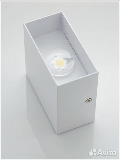 Светильник настенный