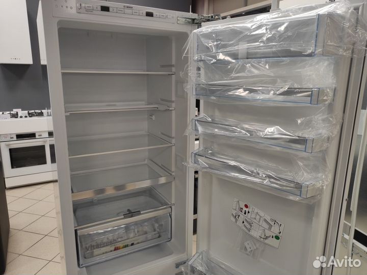 Встраиваемый холодильник bosch KIS 87AFE