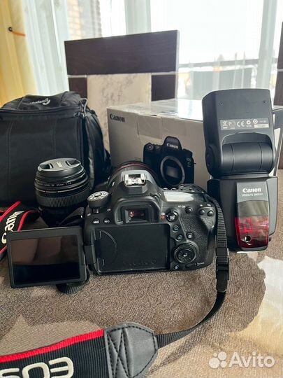 Зеркальный фотоаппарат canon 6D mark II (Тушка)