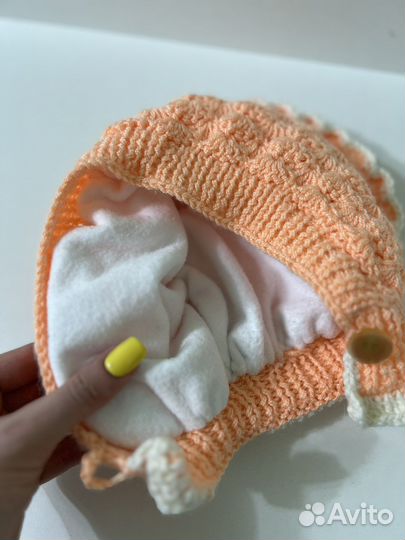 Шапка зимняя для девочки на 1-1,5 года