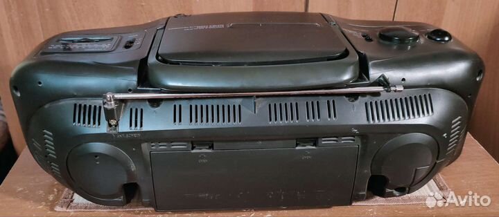 Магнитола (музыкальный центр) LG-CD580AX