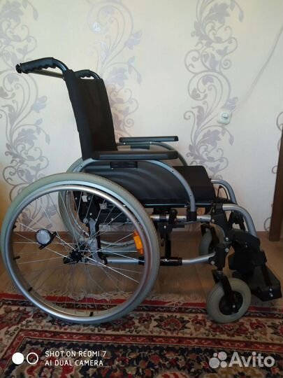Инвалидная коляска складная бу