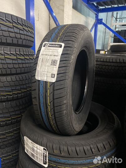 Infinity Tyres EcoSis 205/60 R16 96V