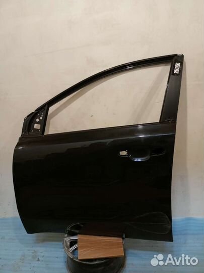 Дверь передняя левая KIA sportage 4