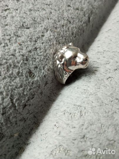 Украшение шарм