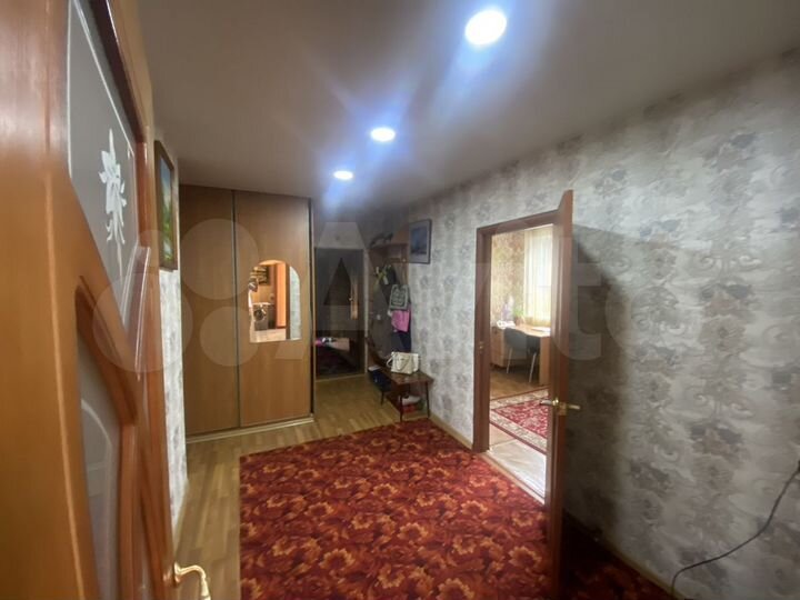 Коттедж 185 м² на участке 5 сот.