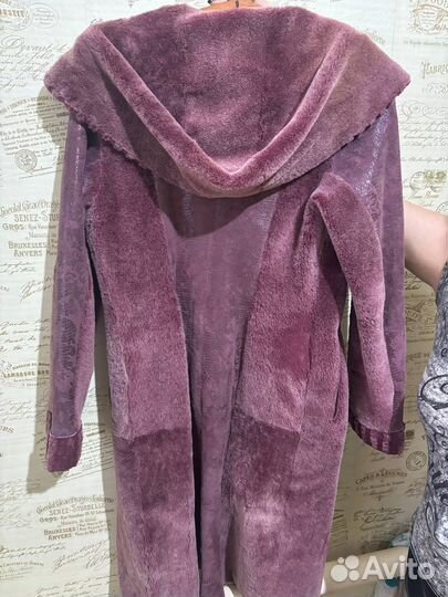 Дублёнка,в хорошем состоянии.размер 42-46