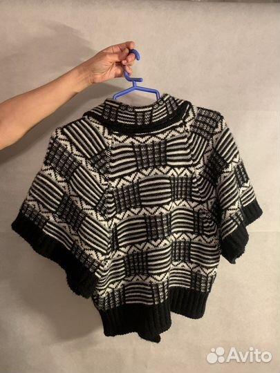 Жилетка женская зимняя