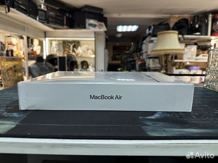 Apple Macbook Air M2 13.6-inch Ноутбук (новый)