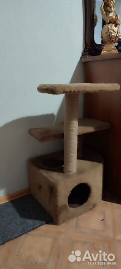 Домик для кошки с когтеточкой