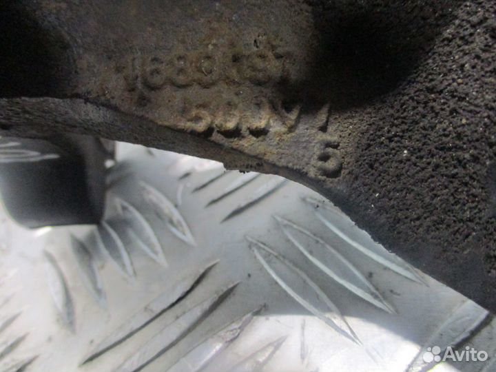 Кронштейн двс передний левый DAF 1689097