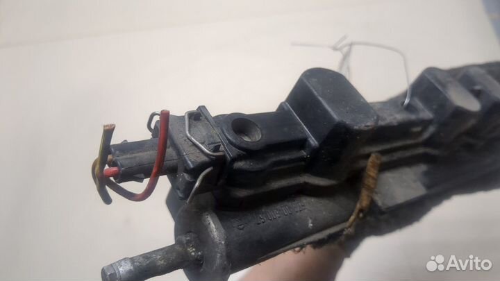 Форсунка топливная Volkswagen Transporter 4, 1995