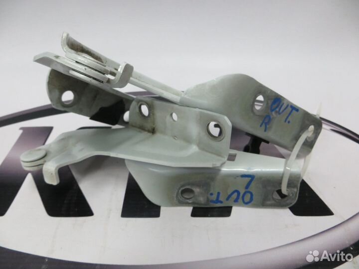 Петли капота Mitsubishi Outlander III