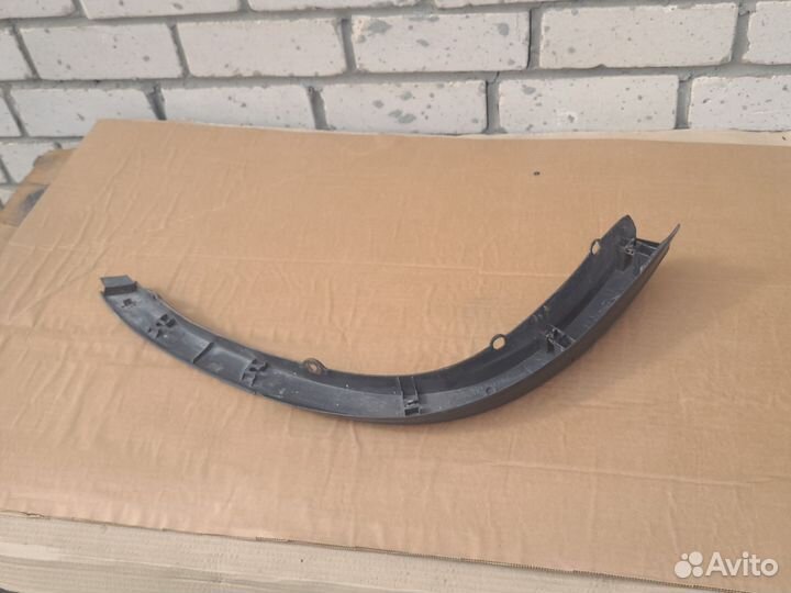 Молдинг заднее правое крыло Honda CR-V 1 96-2002