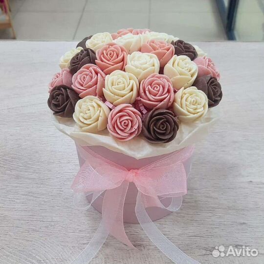 Букет из шоколадных роз