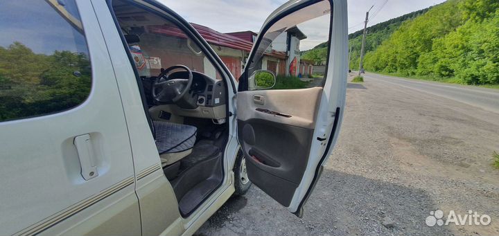 Toyota Grand Hiace 3.4 AT, 2001, 162 000 км