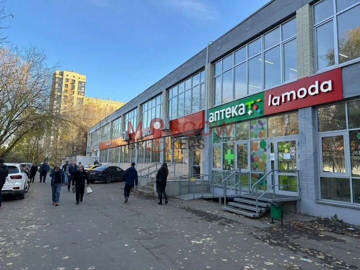 Продам торговое помещение, 960 м²