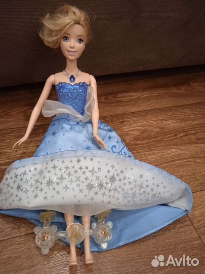 Кукла барби