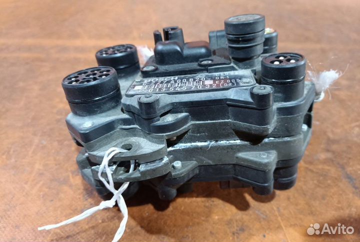 Коммутатор mercedes s-класс w140