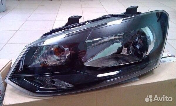 Фара передняя левая Фольцваген Поло седан 2010-14г