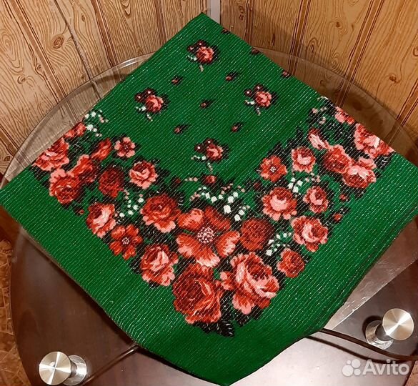 Платок шерсть с люрексовой нитью 85см*85см винтаж